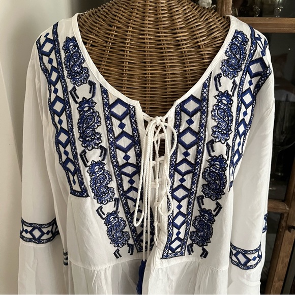Embroidered Peasant Blouse , Sz XL - Picture 3 of 9